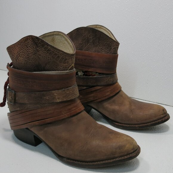 Freebird by Steven Nubuck Oil Tanned Nubuck Leather Booties Women's Boots Sz 7 - Picture 2 of 6